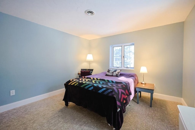 bedroom featuring carpet flooring