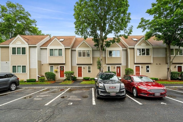 3 Hunters Run Pl Unit 3, Haverhill, MA 01832 - view of property with uncovered parking