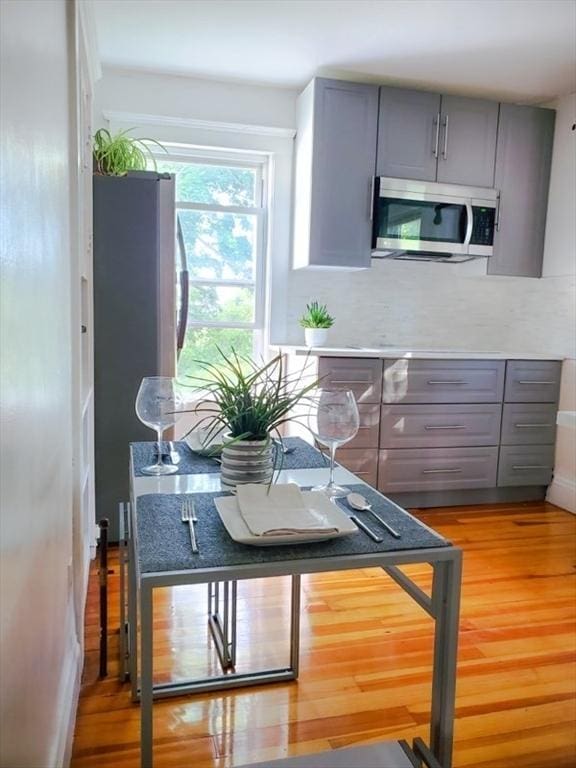 kitchen featuring gray cabinets