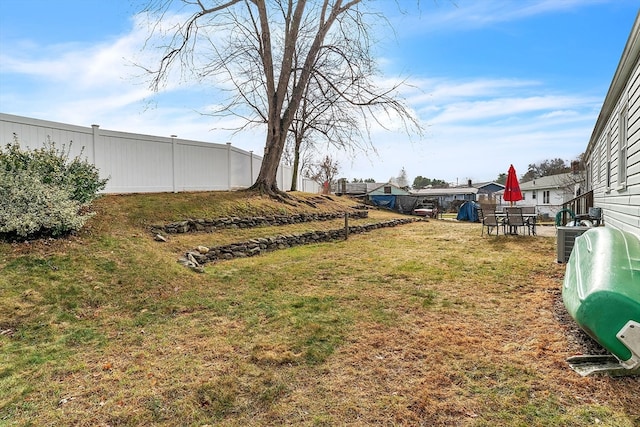 view of yard with cooling unit