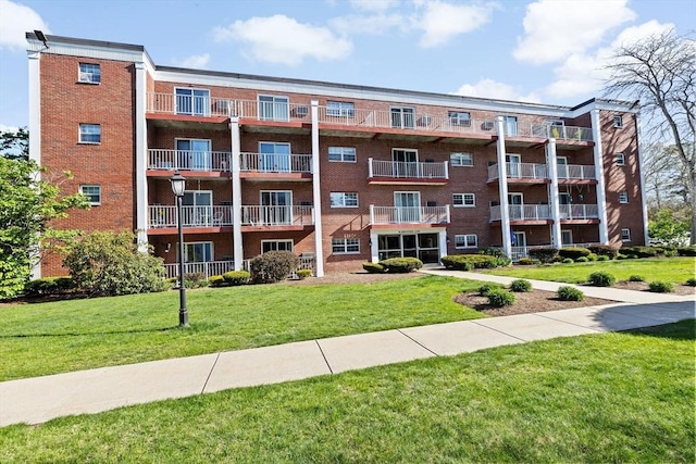 view of building exterior