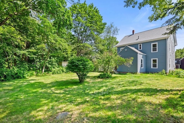 12 Russell St, Amesbury, MA 01913 - view of grassy yard