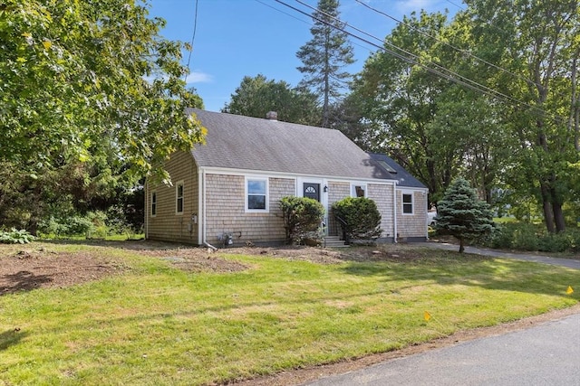 2 Pauls Way, Newbury, MA 01951 - new england style home featuring a front yard, entry steps, and roof with shingles