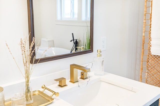 bathroom featuring sink