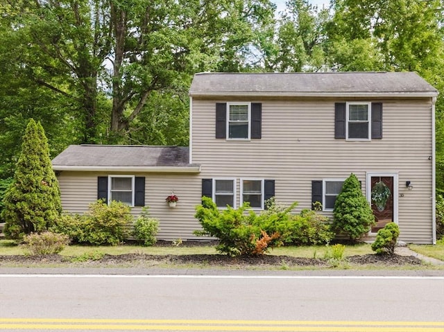 35 W St, Wrentham, MA 02093 - view of front of house