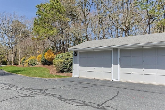 1 Calico Cir Unit 1, Dennis, MA 02639 - view of garage