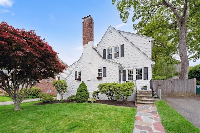 41 Laurel Dr, Needham, MA 02492 - view of front of home featuring a chimney