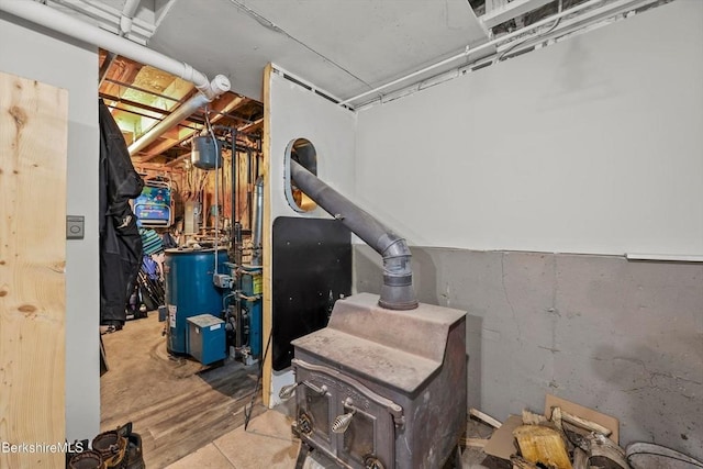 32 Scott Rd, Savoy, MA 01256 - unfinished below grade area with water heater
