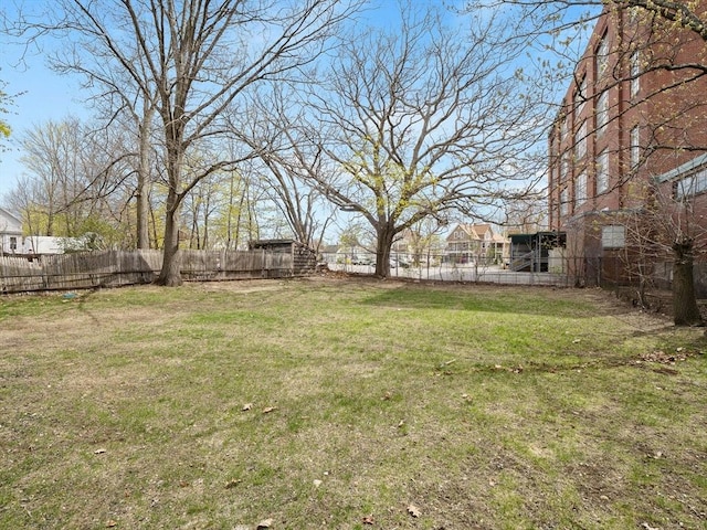 73 Laurel St, Leominster, MA 01453 - view of yard featuring fence