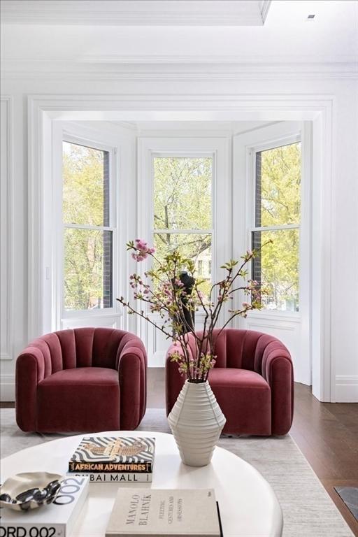 240 Commonwealth Ave Unit 2, Boston, MA 02116 - view of sunroom