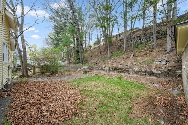 view of yard featuring fence