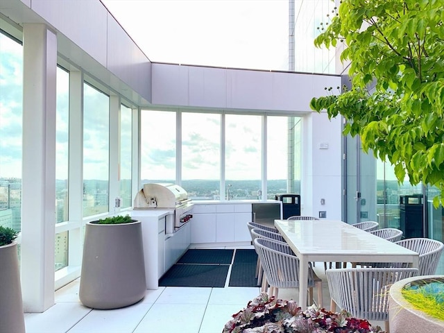188 Brookline Ave Unit Ph29A, Boston, MA 02215 - sunroom / solarium with a sink