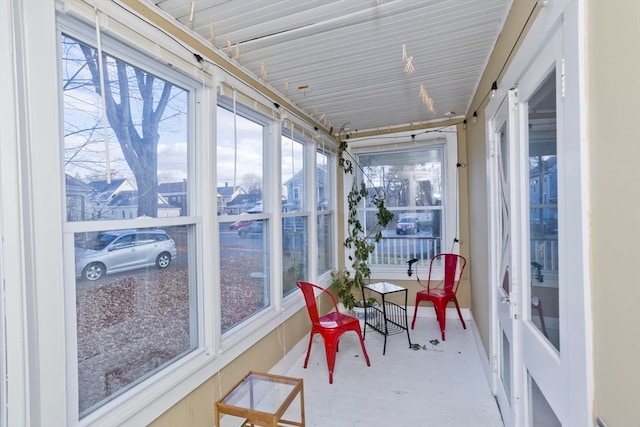 view of sunroom / solarium