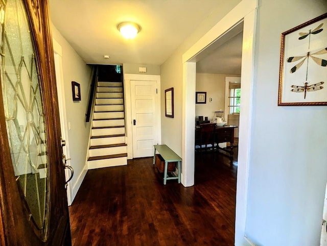40 Ayer Rd, Shirley, MA 01464 - hall with wood finished floors, stairway, and an office area