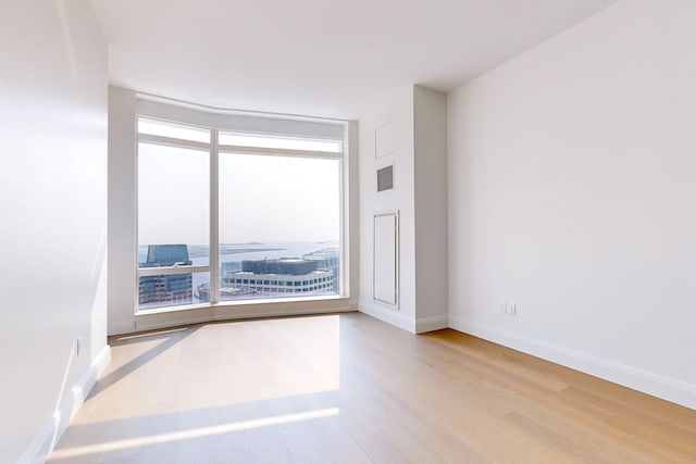 Listing photo 3 for 240 Devonshire St Unit 4609, Boston MA 02110