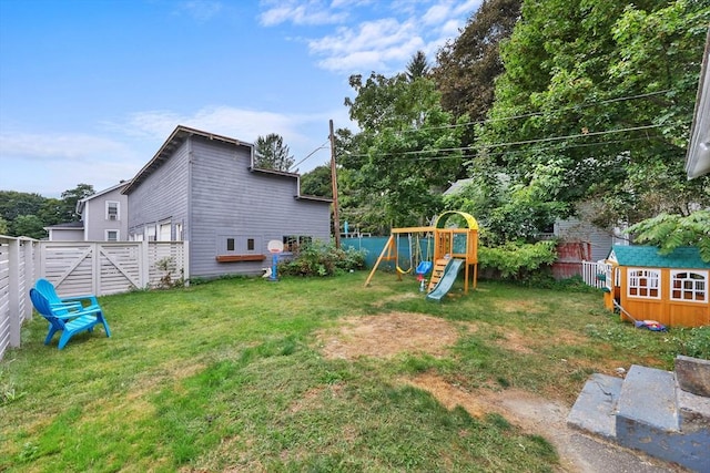 view of yard featuring a playground