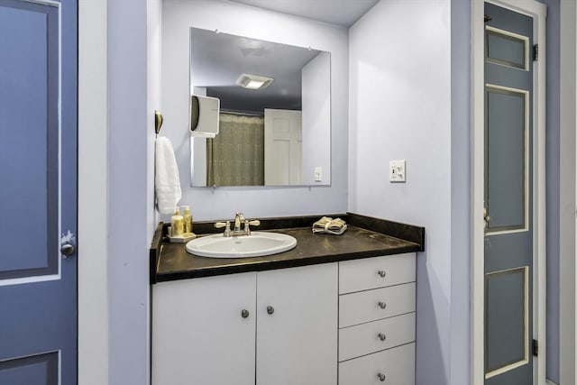 453 Washington St, Gloucester, MA 01930 - full bathroom featuring vanity
