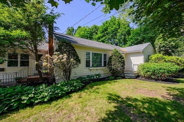 63 Hawthorne, Weymouth, MA 02189 - view of front facade featuring a front yard