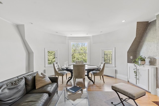 interior space featuring light wood-style floors, recessed lighting, and baseboards
