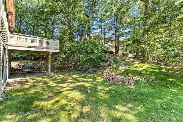 7 Wainwright Rd Unit 55, Winchester, MA 01890 - view of green lawn featuring a wooden deck