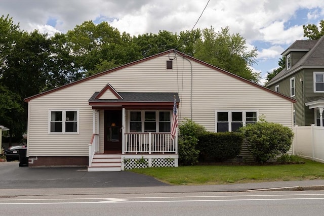 69 Front St, Shirley, MA 01464 - view of front of home featuring a porch