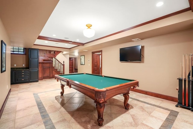 game room featuring a tray ceiling, recessed lighting, ornamental molding, billiards, and baseboards