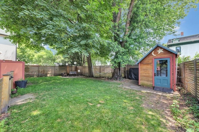 17 Teel St Unit 1, Arlington, MA 02474 - fenced backyard with a shed