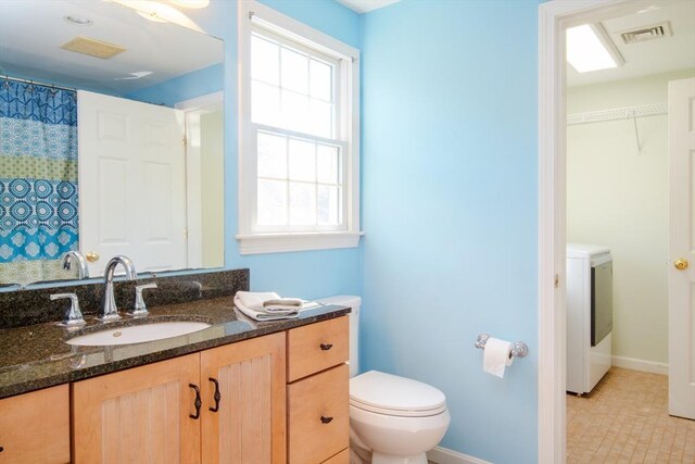 46 Frairy St, Medfield, MA 02052
