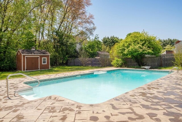 46 Frairy St, Medfield, MA 02052