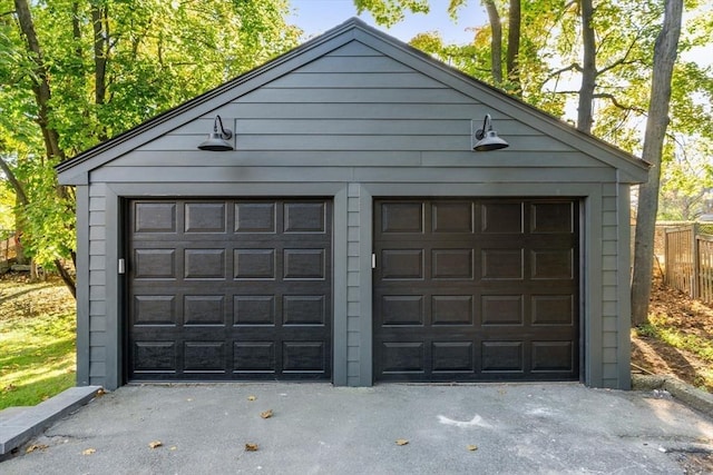 view of detached garage