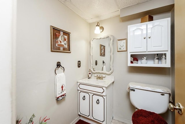 171 David Cir, Putnam, CT 06260 - half bath featuring vanity and toilet