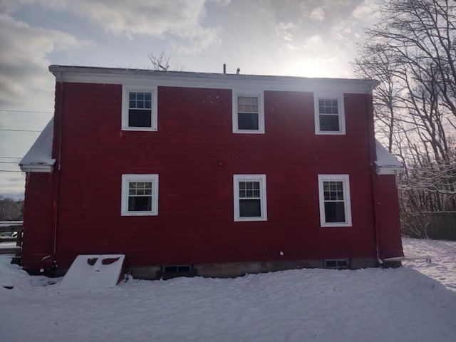 62 Chestnut St, Seekonk, MA 02771 - view of snowy exterior