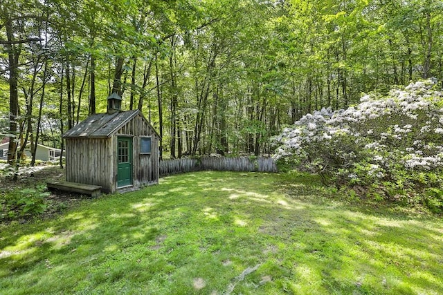 589 Turnpike, Ashby, MA 01431 - view of yard featuring a shed and a view of trees