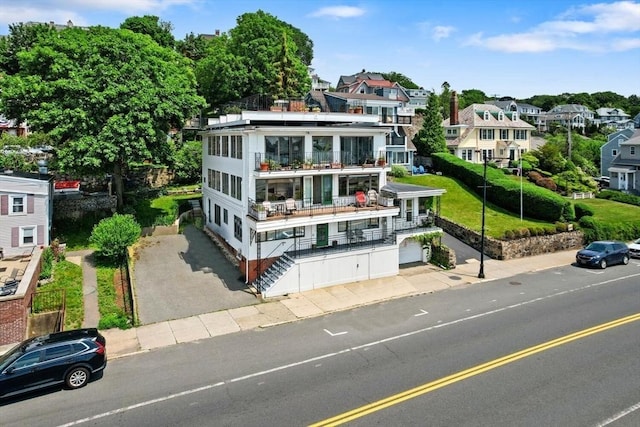 374 Humphrey St Unit 4, Swampscott, MA 01907 - view of property featuring a residential view