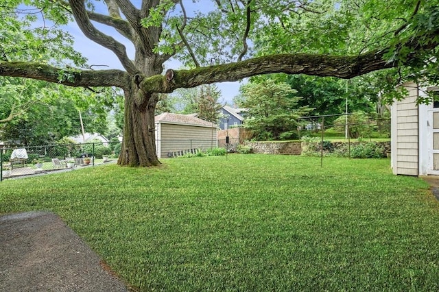 33 Intervale Ave, Saugus, MA 01906 - view of yard
