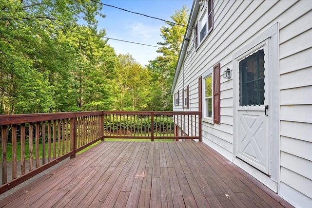 39 Mashapaug Rd, Sturbridge, MA 01566 - view of wooden deck