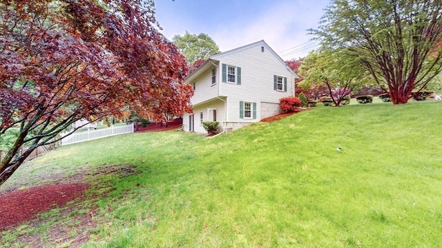 10 Briarwood Rd, Woburn, MA 01801 - view of side of property