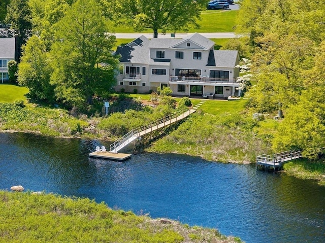 38 Old Shipyard Ln, Hanover, MA 02339 - aerial view of property and surrounding area featuring a large body of water