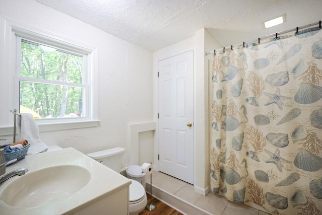 13 Dixon Cir, Holliston, MA 01746 - bathroom featuring toilet, a textured ceiling, a shower with curtain, vanity, and wood finished floors