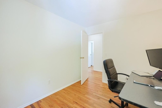 13 Dixon Cir, Holliston, MA 01746 - home office featuring light wood-style flooring and baseboards
