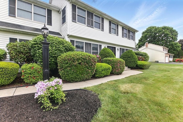 36 Apple Ridge Rd, West Springfield, MA 01089 - colonial home with a front yard