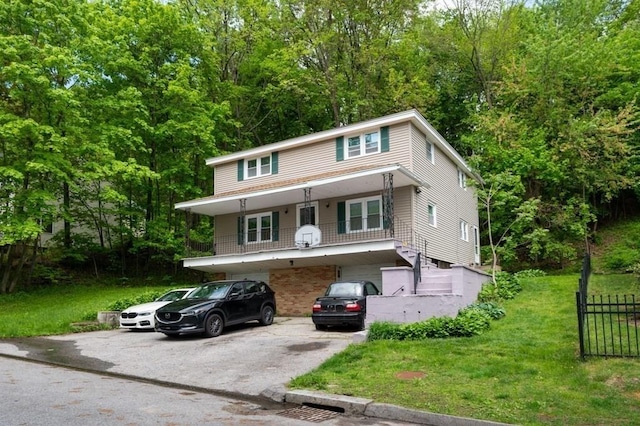 60 High Ridge Rd, Worcester, MA 01602 - view of front of house with driveway