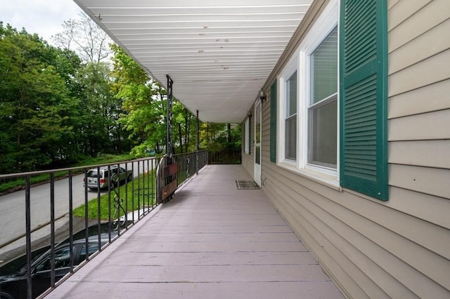 60 High Ridge Rd, Worcester, MA 01602 - view of wooden terrace