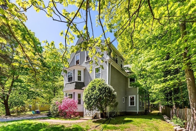 956 Bay Rd Unit 1, Hamilton, MA 01982 - view of home's exterior with entry steps
