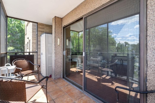 990 Massachusetts Ave Unit A37, Arlington, MA 02476 - view of sunroom