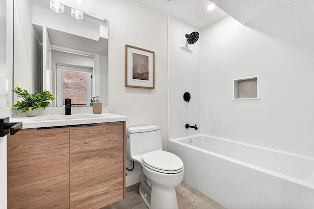 190 Salem St Unit 2, Boston, MA 02113 - full bath with vanity, toilet, and tub / shower combination