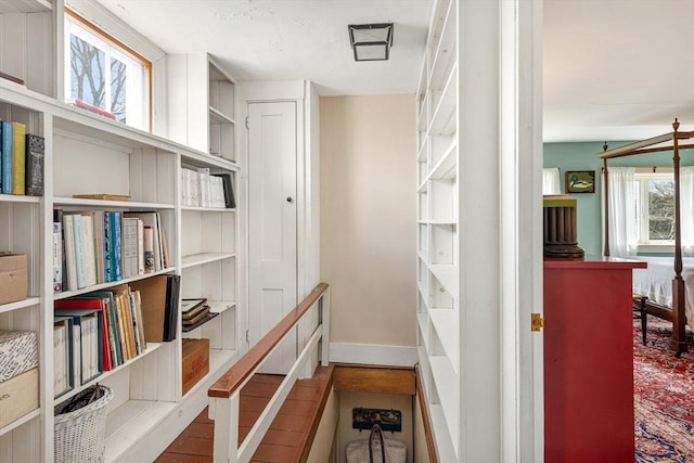 167 Bakerville, Dartmouth, MA 02748 - hallway with baseboards