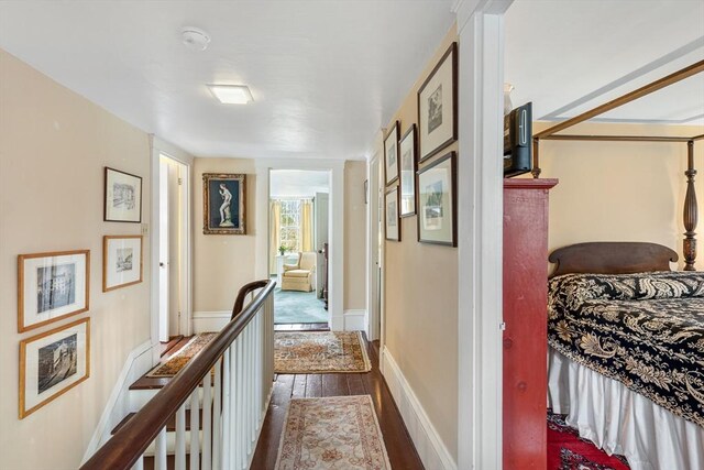 167 Bakerville, Dartmouth, MA 02748 - corridor featuring dark wood-style flooring and baseboards