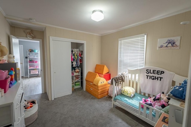 1001 Belleville Ave, New Bedford, MA 02745 - carpeted bedroom featuring crown molding and a closet