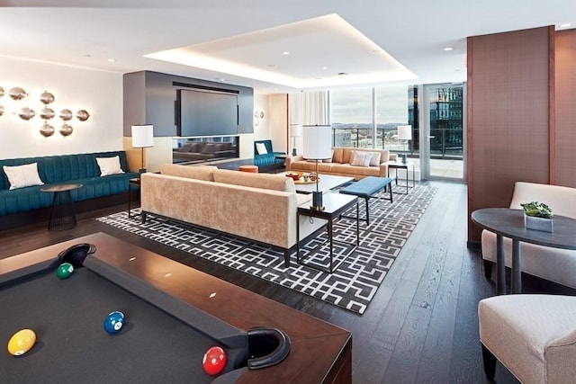 133 Seaport Blvd Unit 1007, Boston, MA 02210 - community lobby featuring a wall of windows and recessed lighting